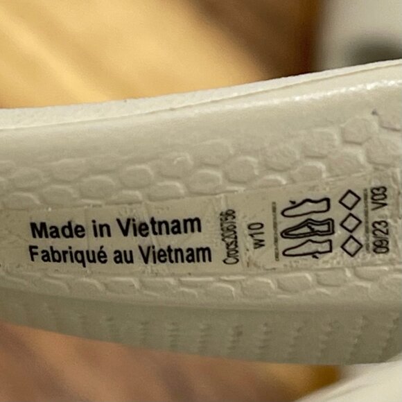 Crocs Kadee II 506756 Womens 10 Strappy Flats Slip On Beige Matte Sandals - Picture 11 of 11